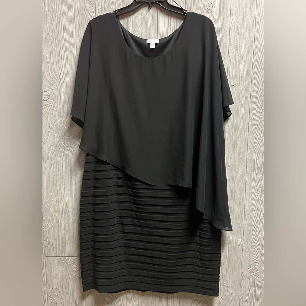 NWT London Times Black Overlay Sheath Bandage Dress 20W Plus Size Layered Cape